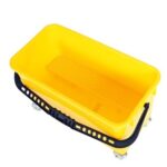 3621 - Window Cleaning Bucket With Sediment Screen - 1/EACH